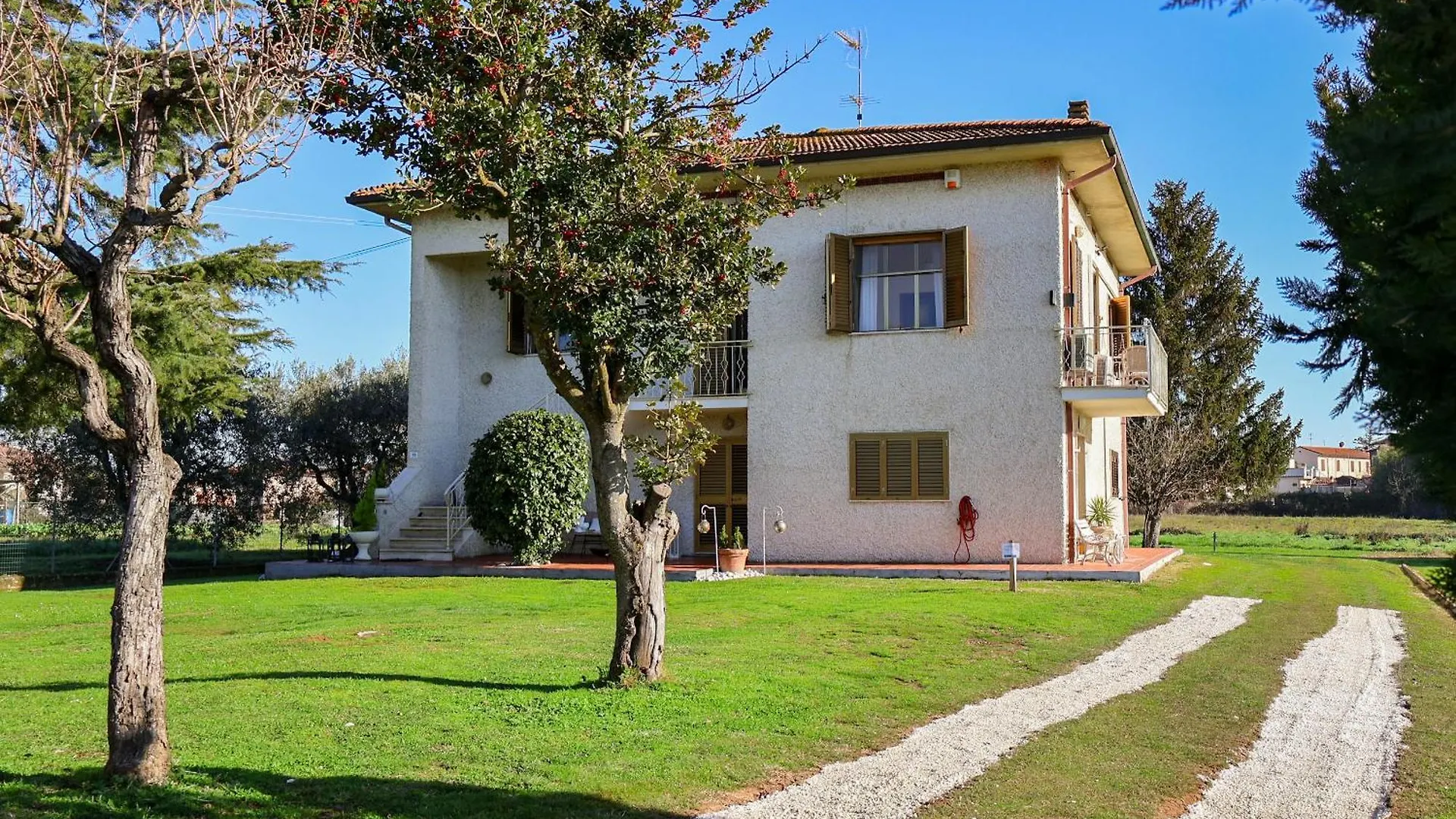 Country Vintage House - With Garden Apartment Pianore